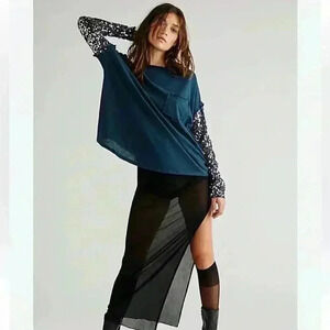 Free People Celine Sequin T shirt | Navy | SZ XS